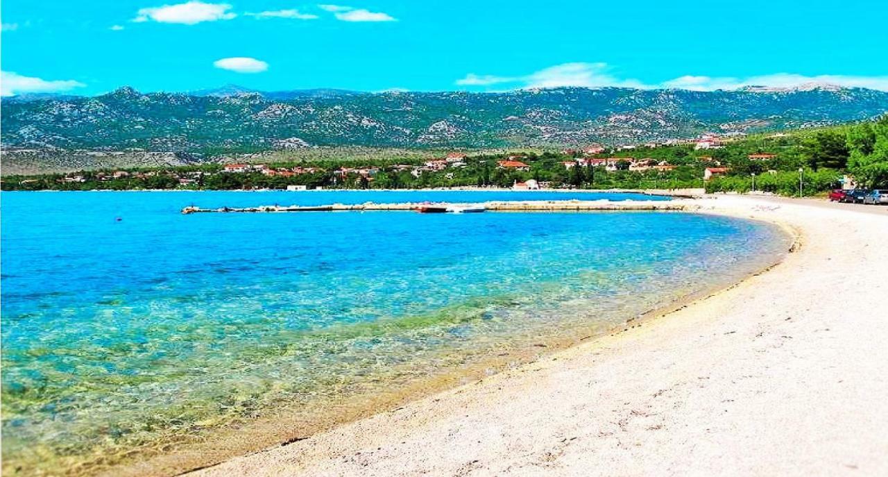 Apartmani Mala Sirena Maslenica Bagian luar foto